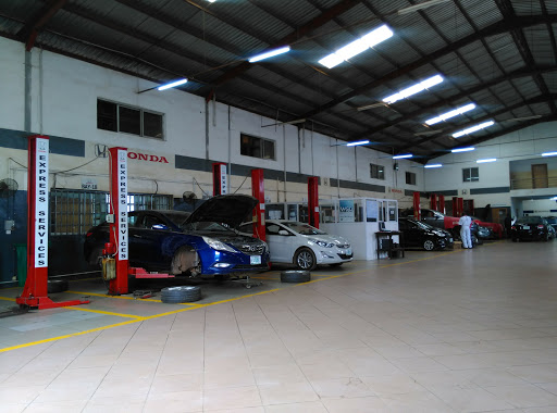 Audi Showroom, 617/618 United Nation Road, Central Business Dis, Abuja, Nigeria, Car Dealer, state Federal Capital Territory