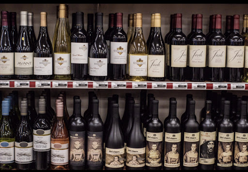 Liquor Store «South End Liquors», reviews and photos, 1755 S Main St, Fall River, MA 02724, USA