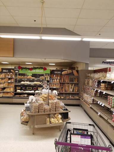 Grocery Store «Super Stop & Shop», reviews and photos, 7417 Grand Ave, Maspeth, NY 11378, USA