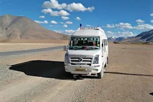 Guri Tempo Traveller Chandigarh image