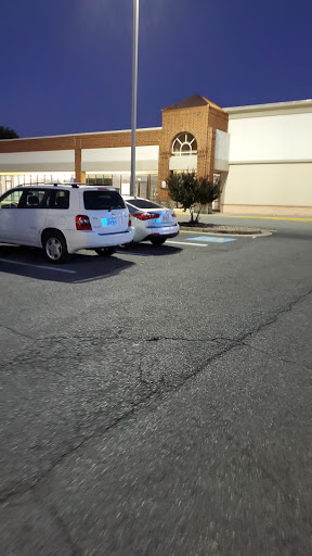 Clothing Store «Rugged Wearhouse», reviews and photos, 1410 Towne Square Blvd NW, Roanoke, VA 24012, USA