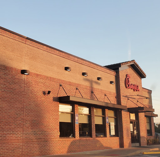 Fast Food Restaurant «Chick-fil-A», reviews and photos, 1781 Eatonton Rd, Madison, GA 30650, USA