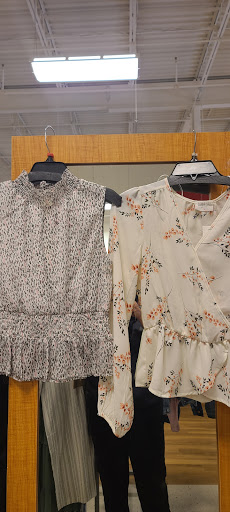 Department Store «T.J. Maxx», reviews and photos, 1123 New Jersey 35, Middletown, NJ 07748, USA