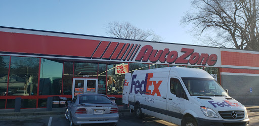 Auto Parts Store «AutoZone», reviews and photos, 3719 Williamson Rd, Roanoke, VA 24012, USA