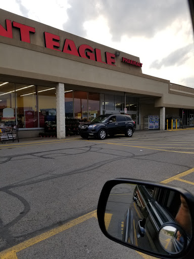 Supermarket «Giant Eagle Supermarket», reviews and photos, 3113 Green Garden Rd, Aliquippa, PA 15001, USA