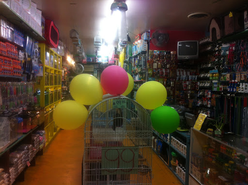 Pet Supply Store «Rutser Pet Store», reviews and photos, 5418 E Beverly Blvd, East Los Angeles, CA 90022, USA