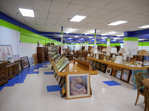 Used Furniture Store «Habitat for Humanity in Monmouth County ReStore», reviews and photos, 45 South St, Freehold, NJ 07728, USA