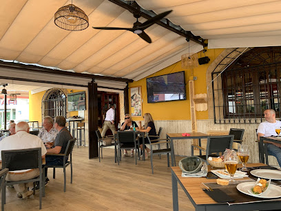 Ganimedes café-restaurante - Av. de Andalucia, 118, 04820 Vélez-Rubio, Almería, Spain