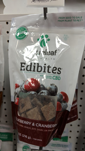 Pet Supply Store «Centinela Feed & Pet Supplies», reviews and photos, 11055 W Pico Blvd, Los Angeles, CA 90064, USA