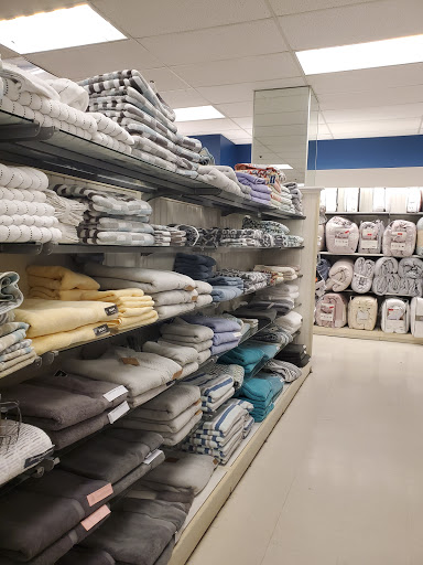 Department Store «Marshalls», reviews and photos, 11239 Ventura Blvd, Studio City, CA 91604, USA