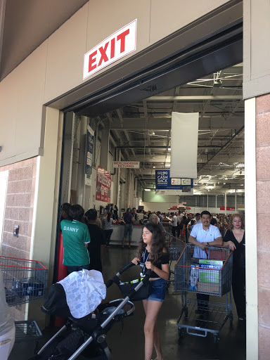 Warehouse store «Costco Wholesale», reviews and photos, 13550 Paxton St, Pacoima, CA 91331, USA