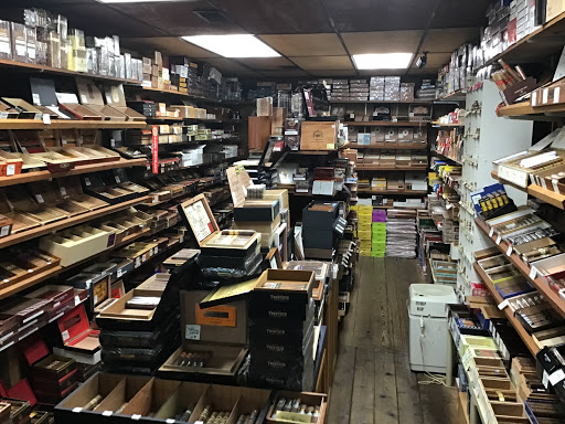 Tobacco Shop «Cigar Source», reviews and photos, 3305 Ingersoll Ave, Des Moines, IA 50312, USA