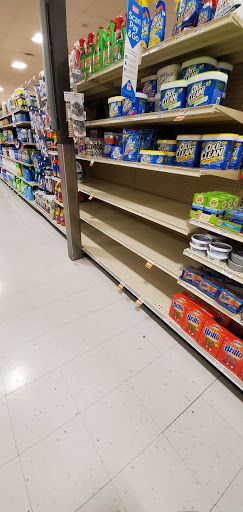 Supermarket «Giant Eagle Supermarket», reviews and photos, 34325 Center Ridge Rd, North Ridgeville, OH 44039, USA