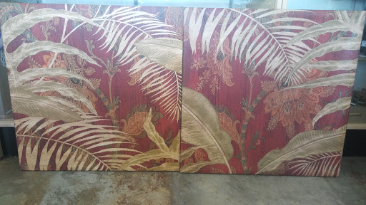 Home Goods Store «Paws & Claws Thrift Store», reviews and photos, 132 E Broad St, Groveland, FL 34736, USA