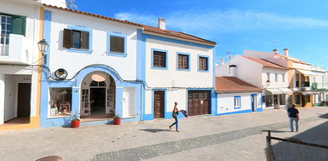 R. Almada Negreiros, 7645-217 Vila Nova de Milfontes, Portugal