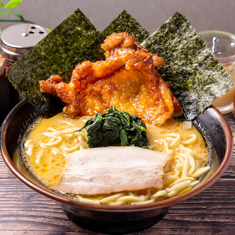 横浜家系ラーメン でら家 名古屋駅前店