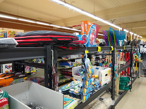 Grocery Store «Grocery Outlet Bargain Market», reviews and photos, 32945 Pacific Hwy S, Federal Way, WA 98003, USA