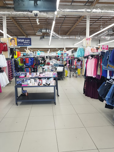 Discount Store «Fallas Discount Stores», reviews and photos, 10715-10739 MacArthur Blvd, Oakland, CA 94605, USA