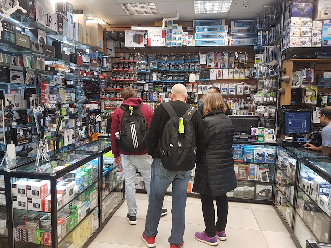 Reviews of Electronics Outlet in London - Computer store