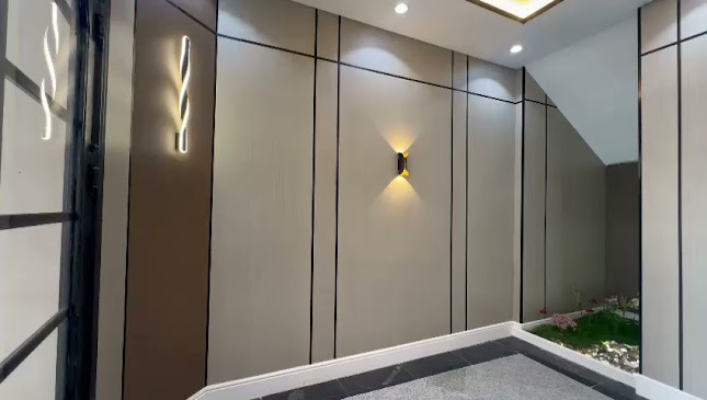 فني ديكور /دهانات / ورق حائط/ بديل الرخام / بديل خشب /فوم/استيل - جدة
