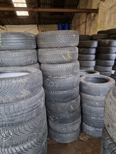 Comments and reviews of CLYDACH TYRE CENTRE