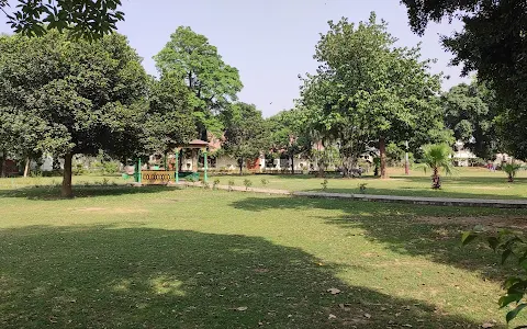 Nehru Park And Community Centre image