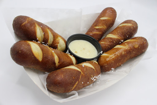 Night Club «Borrowed Bucks Roadhouse», reviews and photos, 1201 Westrac Dr, Fargo, ND 58103, USA