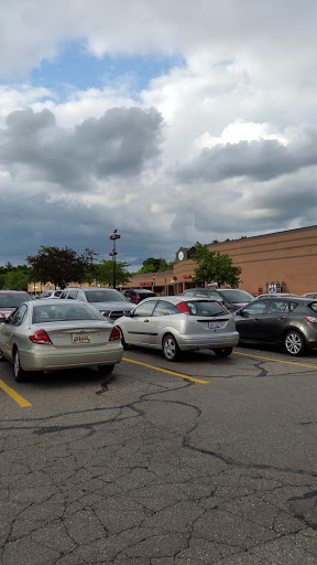 Grocery Store «Kroger», reviews and photos, 3097 S Baldwin Rd, Orion Charter Township, MI 48359, USA