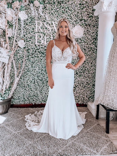 Bridal Shop «Alan Evans Bridal», reviews and photos, 512 Center Ave, Moorhead, MN 56560, USA