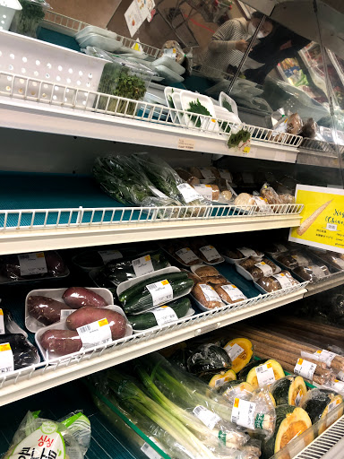 Restaurant «One World Market of Indiana», reviews and photos, 8466 Castleton Corner Dr, Indianapolis, IN 46250, USA