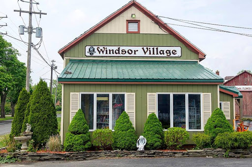Windsor Village Shops, 43 Stevens St, Lockport, NY 14094, USA, 