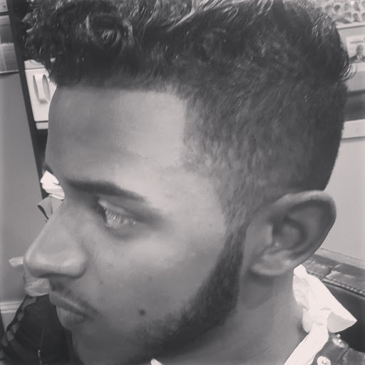 Barber Shop «Eduardo Barber Shop», reviews and photos, 57 Park Hill Ave, Yonkers, NY 10701, USA