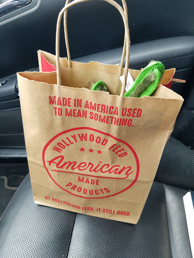 Pet Store «Hollywood Feed - Memphis, TN - Broad», reviews and photos, 2648 Broad Ave, Memphis, TN 38112, USA