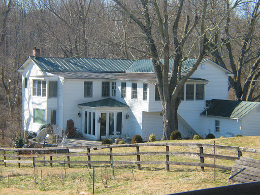 Real Estate Agency «United Country Piedmont Real Estate», reviews and photos, 7608 Lakota Rd, Remington, VA 22734, USA