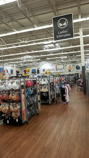 Discount Store «Walmart», reviews and photos, 3990 Nesconset Hwy, Setauket- East Setauket, NY 11733, USA