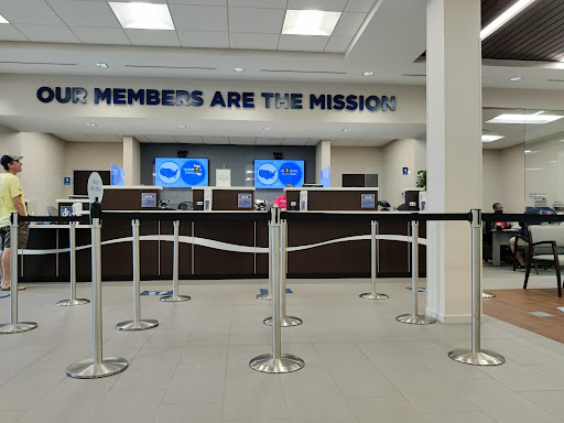 Credit Union «Navy Federal Credit Union», reviews and photos