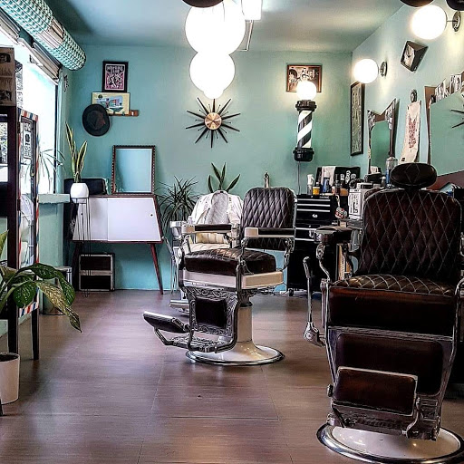 Starlite Barber Shop, antes Rockin' Vintage