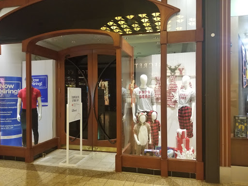 Shopping Mall «The Mall at Tuttle Crossing», reviews and photos, 5043 Tuttle Crossing Blvd, Dublin, OH 43016, USA