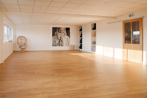 Centre de yoga Happy Yoga Studio Auray