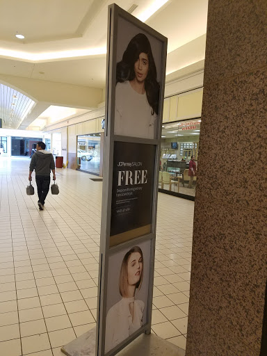 Department Store «JCPenney», reviews and photos, 3300 W South Airport Rd, Traverse City, MI 49684, USA