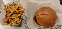 Sandwich au poulet du Restaurant de hamburgers Blend Hamburger Charonne à Paris - n°17