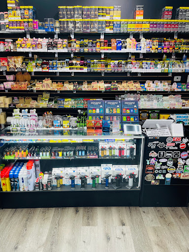 Tobacco Shop «House Of Vapes/Smoke Shop», reviews and photos, 4151 W Vine St, Kissimmee, FL 34741, USA