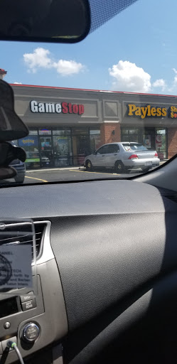 Video Game Store «GameStop», reviews and photos, 2920 Towne Blvd, Middletown, OH 45044, USA