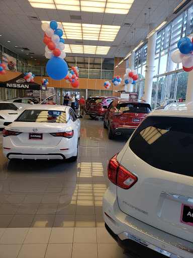 Nissan Dealer «AutoNation Nissan Miami», reviews and photos, 3345 SW 8th St, Miami, FL 33135, USA