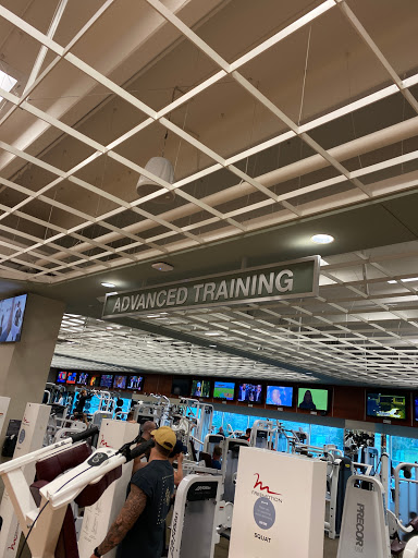 Gym «Life Time Fitness», reviews and photos, 10996 S River Front Pkwy, South Jordan, UT 84095, USA