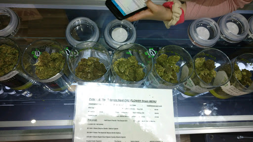 Tobacco Shop «Tobacco Spot», reviews and photos, 4514 Curry Ford Rd, Orlando, FL 32812, USA