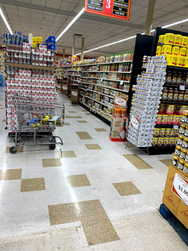 Supermarket «Fine Fare Supermarket», reviews and photos, 200 W Buttonwood St, Reading, PA 19601, USA