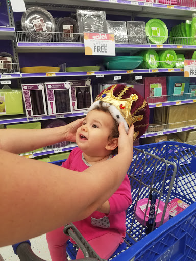 Party Store «Party City», reviews and photos