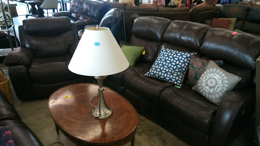 Thrift Store «Graceful Buys», reviews and photos, 418 E Northwest Hwy, Grapevine, TX 76051, USA