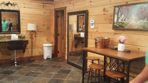 Wedding Venue «In the Woods Wedding & Event Venue», reviews and photos, 2173 Cartersville Hwy, Rockmart, GA 30153, USA